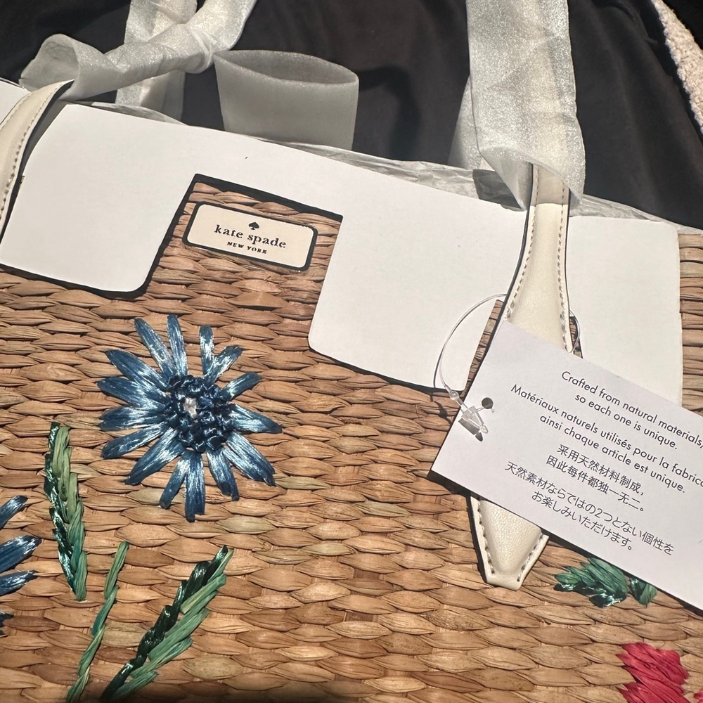 Kate Spade New York Novelty Straw Garden Flower Bouquet Embroidered New with Tag - Picture 6 of 10